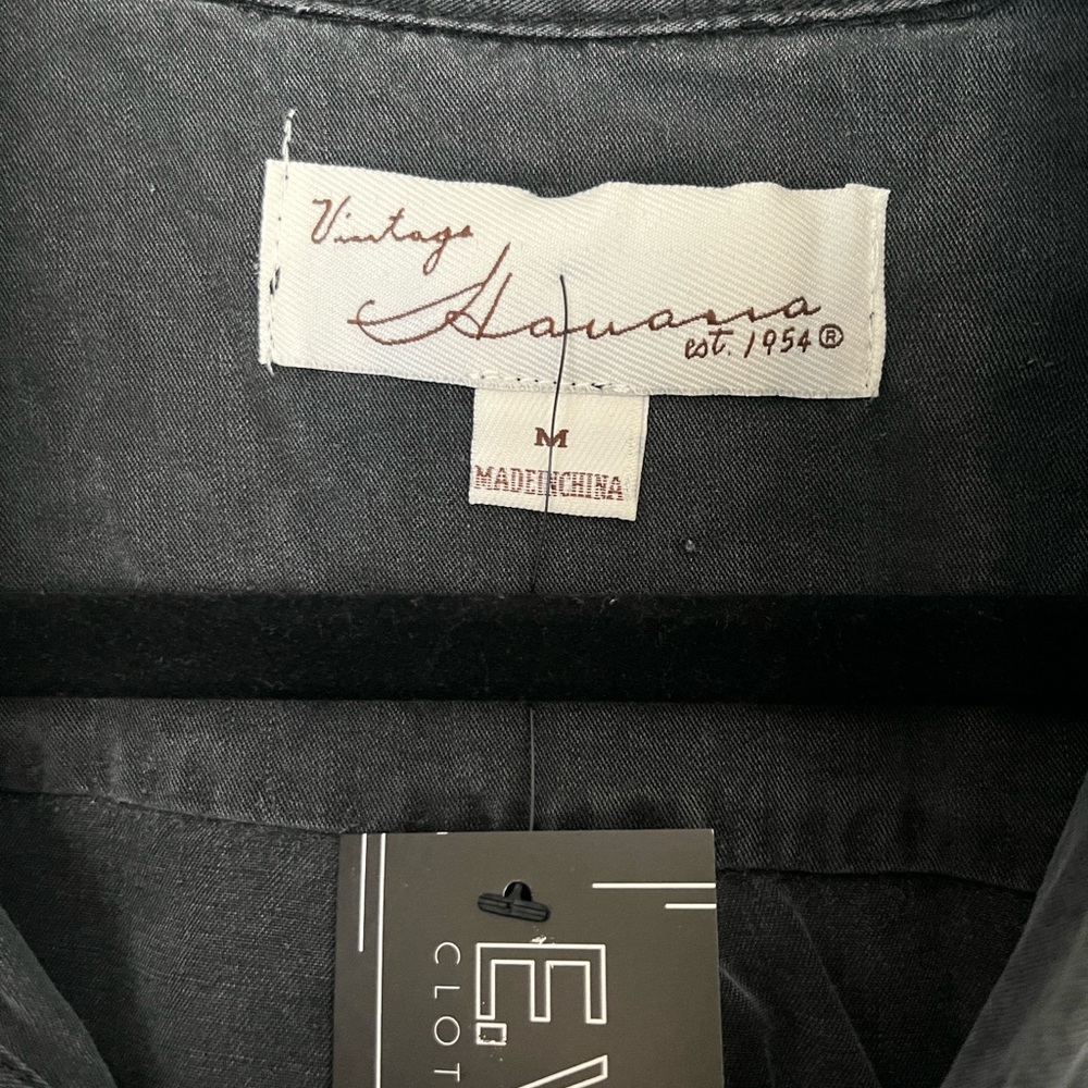Vintage Havana black star button down - Picture 2 of 4